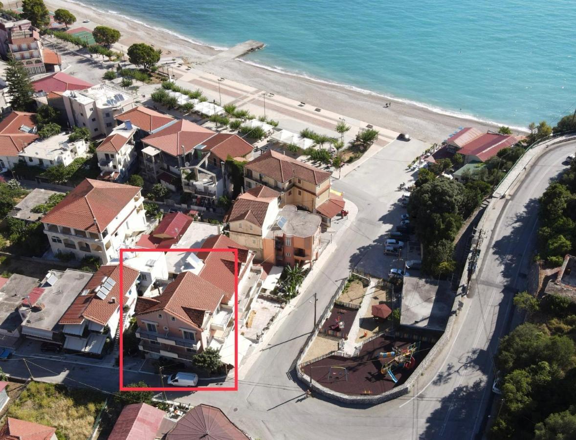 Valsamis Villa Apartments Poros  Exterior photo